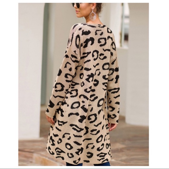 ✨LAST ONE✨Leopard sweater knit cardigan - Picture 10 of 11